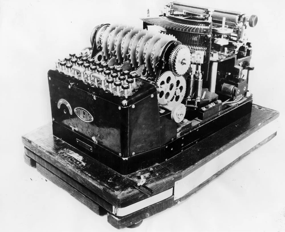 Enigma 8 rotors
